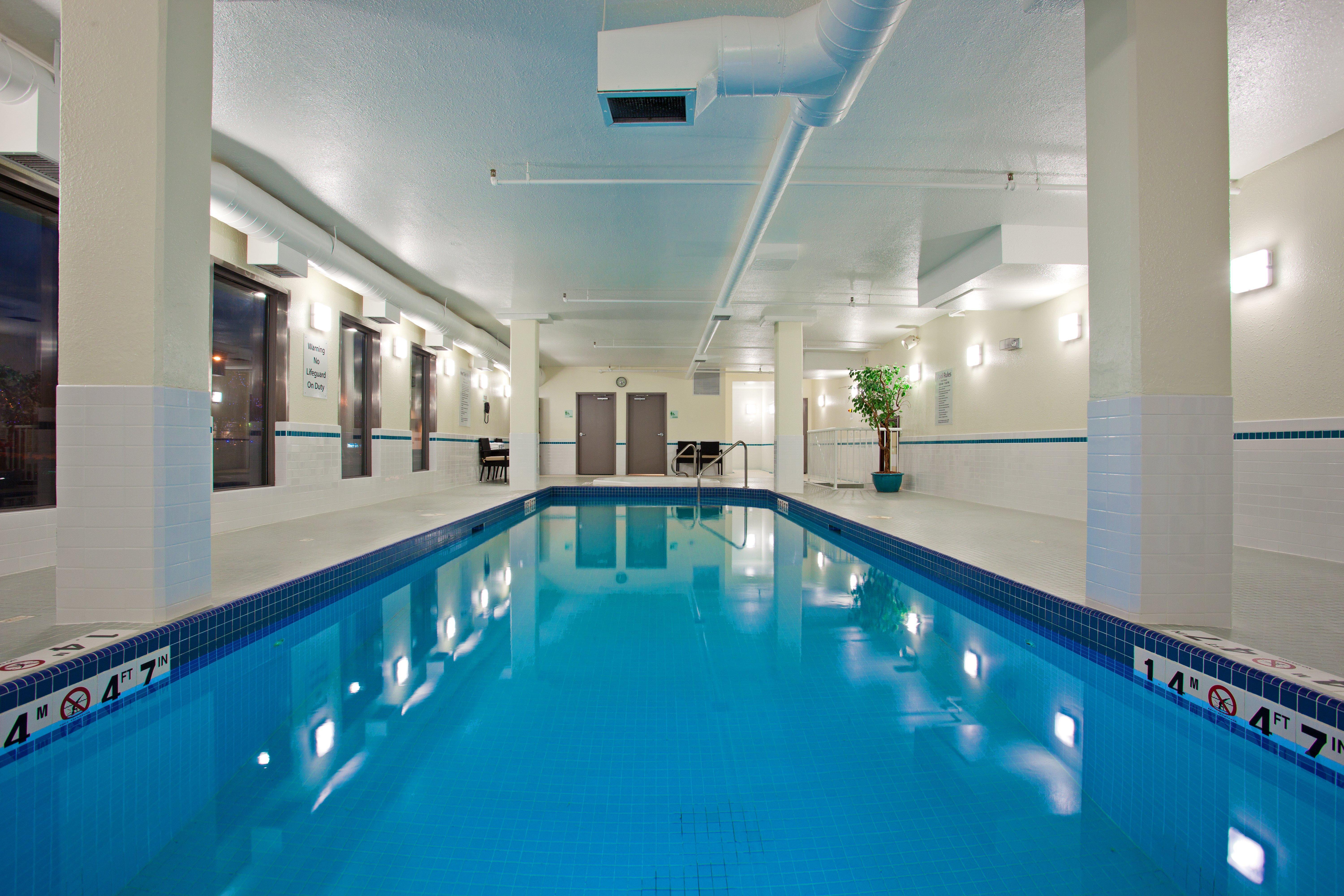 Holiday Inn Conference Centre Edmonton South By Ihg Esterno foto