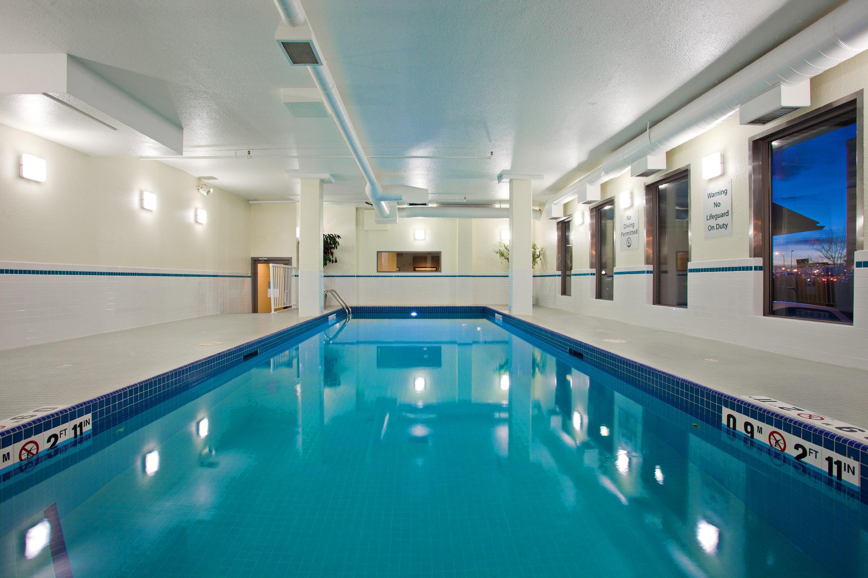 Holiday Inn Conference Centre Edmonton South By Ihg Esterno foto